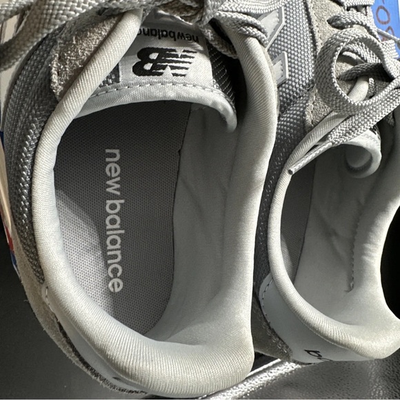 New Balance 311, Women Classics Traditionnels Sneakers, Size 12 M, , Gray-09-08 - Picture 3 of 8